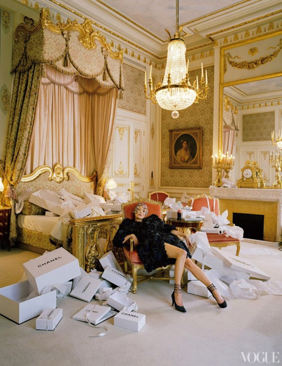 Inside Kate Moss' Hotel Room at Louis Vuitton